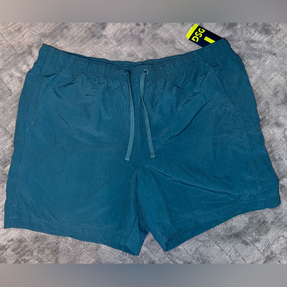 NWT DSG Men’s XL Rec Training Shorts Teal Blue Nylon 5” Inseam Lined